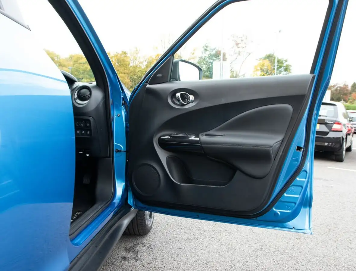 2019-nissan-juke-16-tekna-112ps-xtronic-cvt-big-16