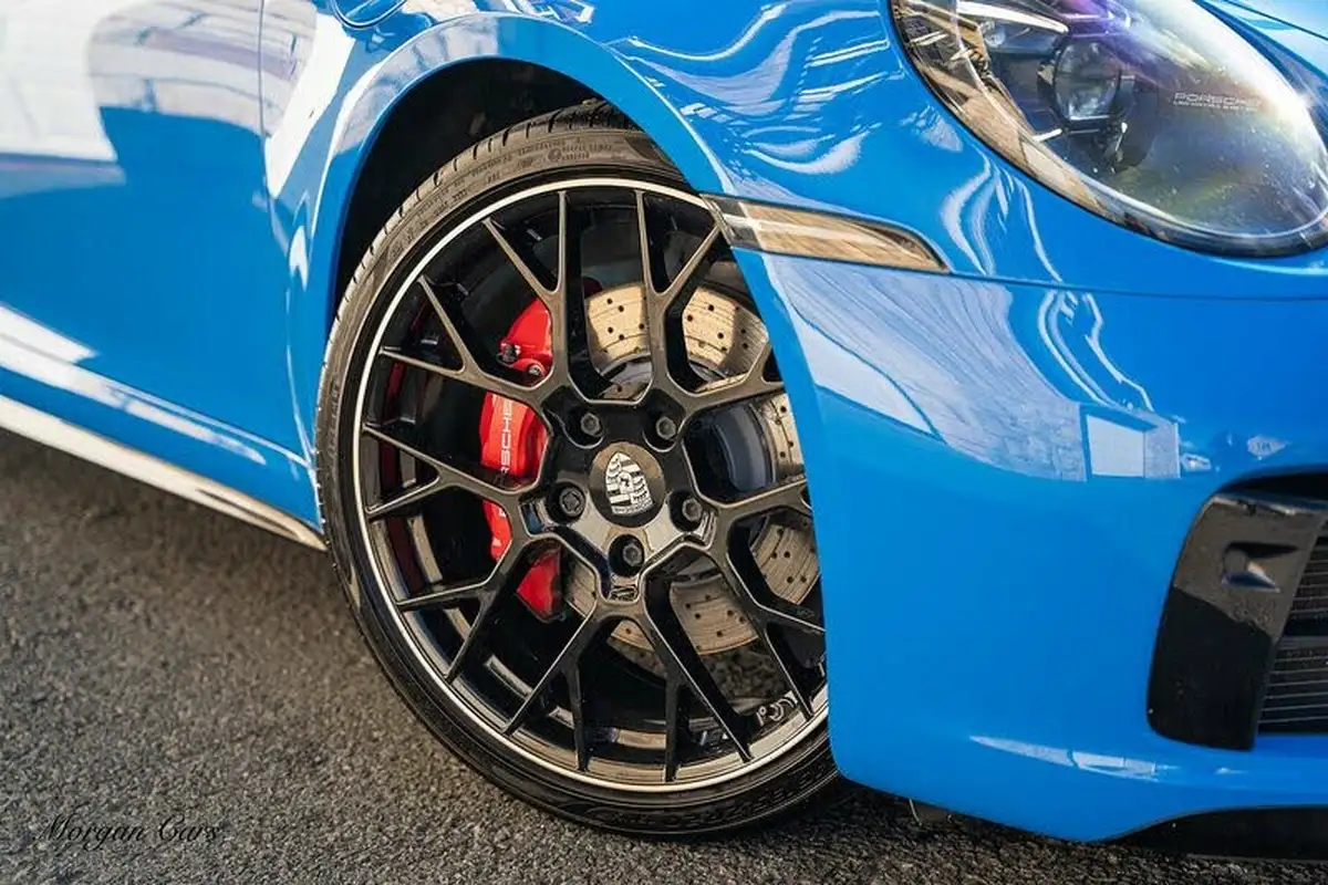 2021-porsche-911-30-targa-4s-big-26