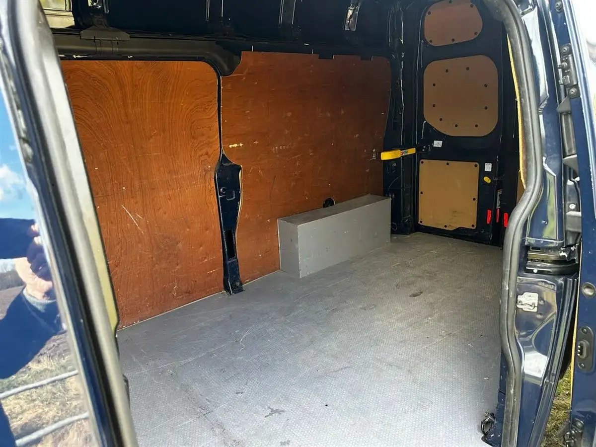 2019-ford-transit-custom-20tdci-320-l2h2-limited-130pseu6-big-12