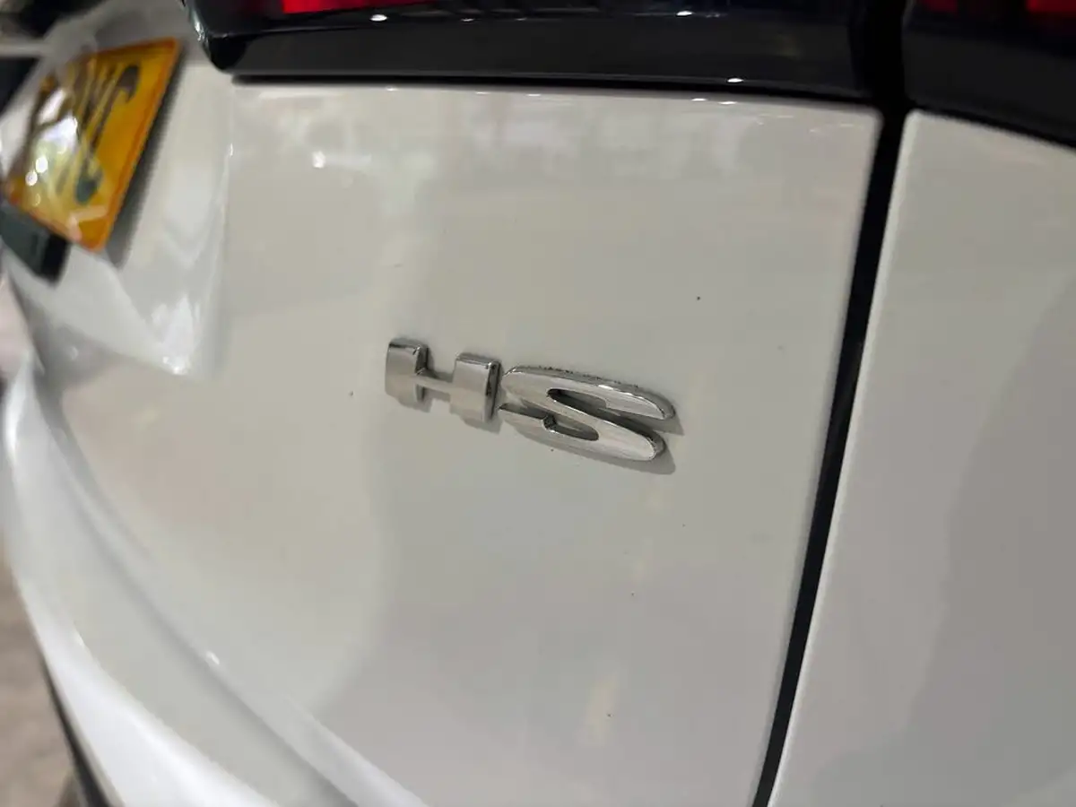 2021-mg-hs-15t-gdi-excite-162ps-big-27