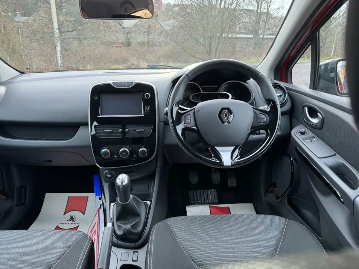 2015-renault-clio-12-dynamique-big-16