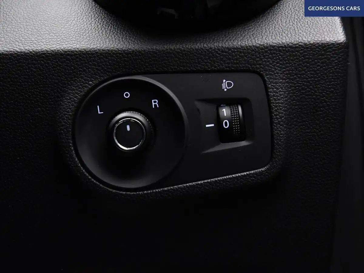 2021-mg-zs-suv-e-excite-ev-big-23
