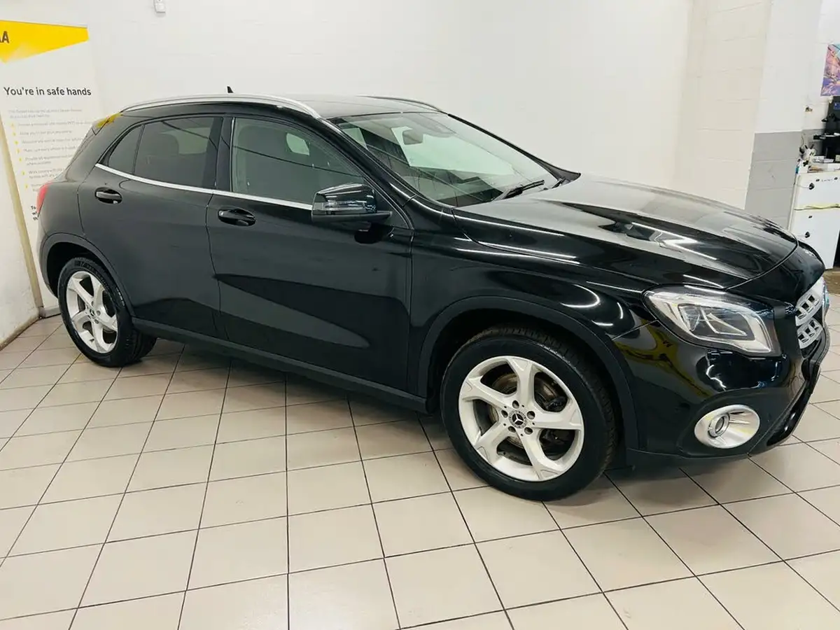 2018-mercedes-benz-gla-class-20-gla-250-sport-208bhp-premiumss-big-1