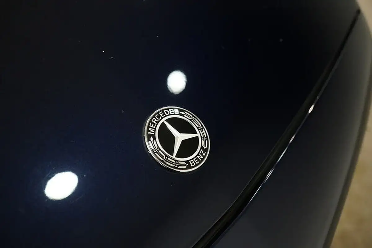 2019-mercedes-benz-c-class-20-c300-amg-line-premium-coupe-2d-big-14