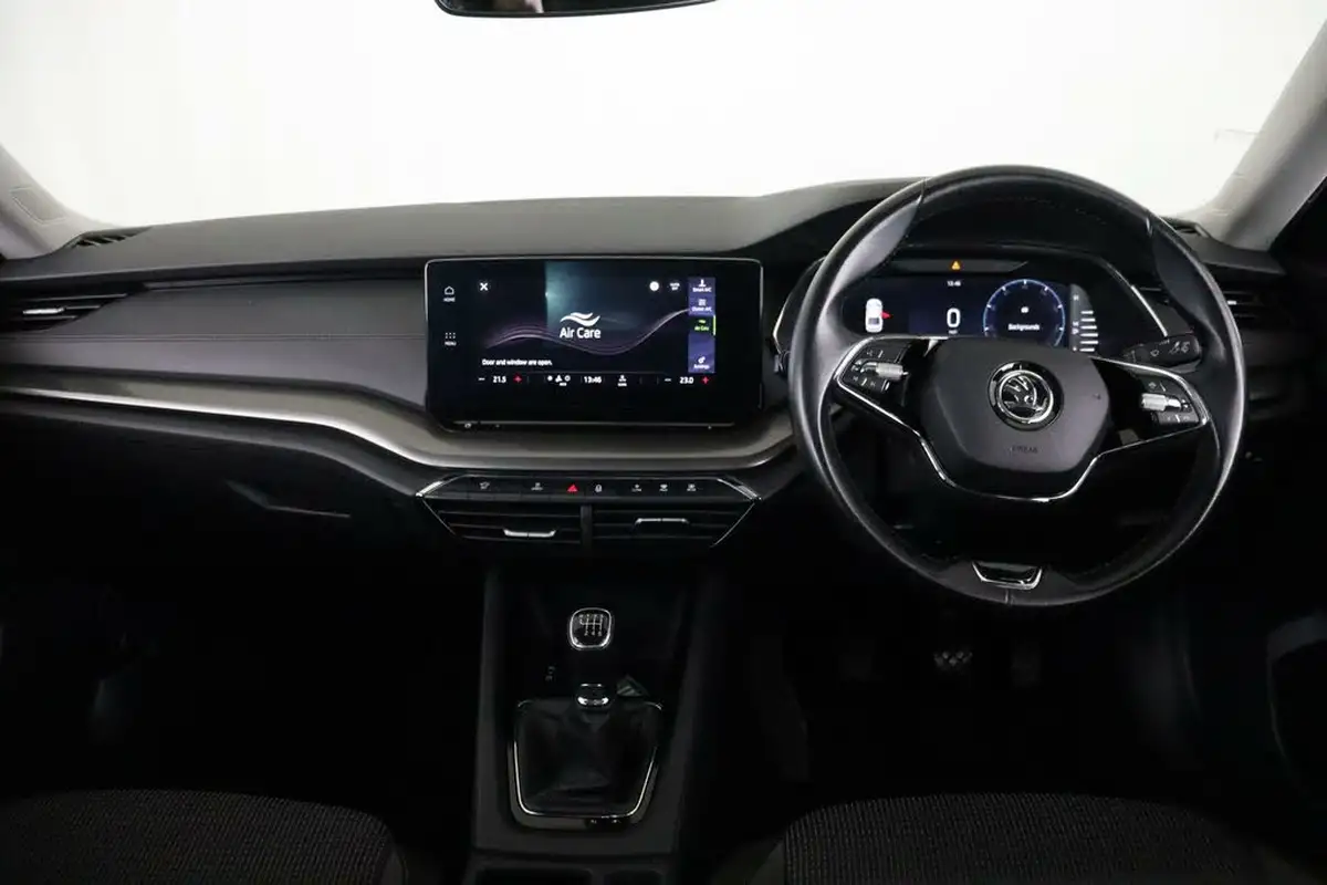 2021-skoda-octavia-15-tsi-se-technology-hatchback-big-14