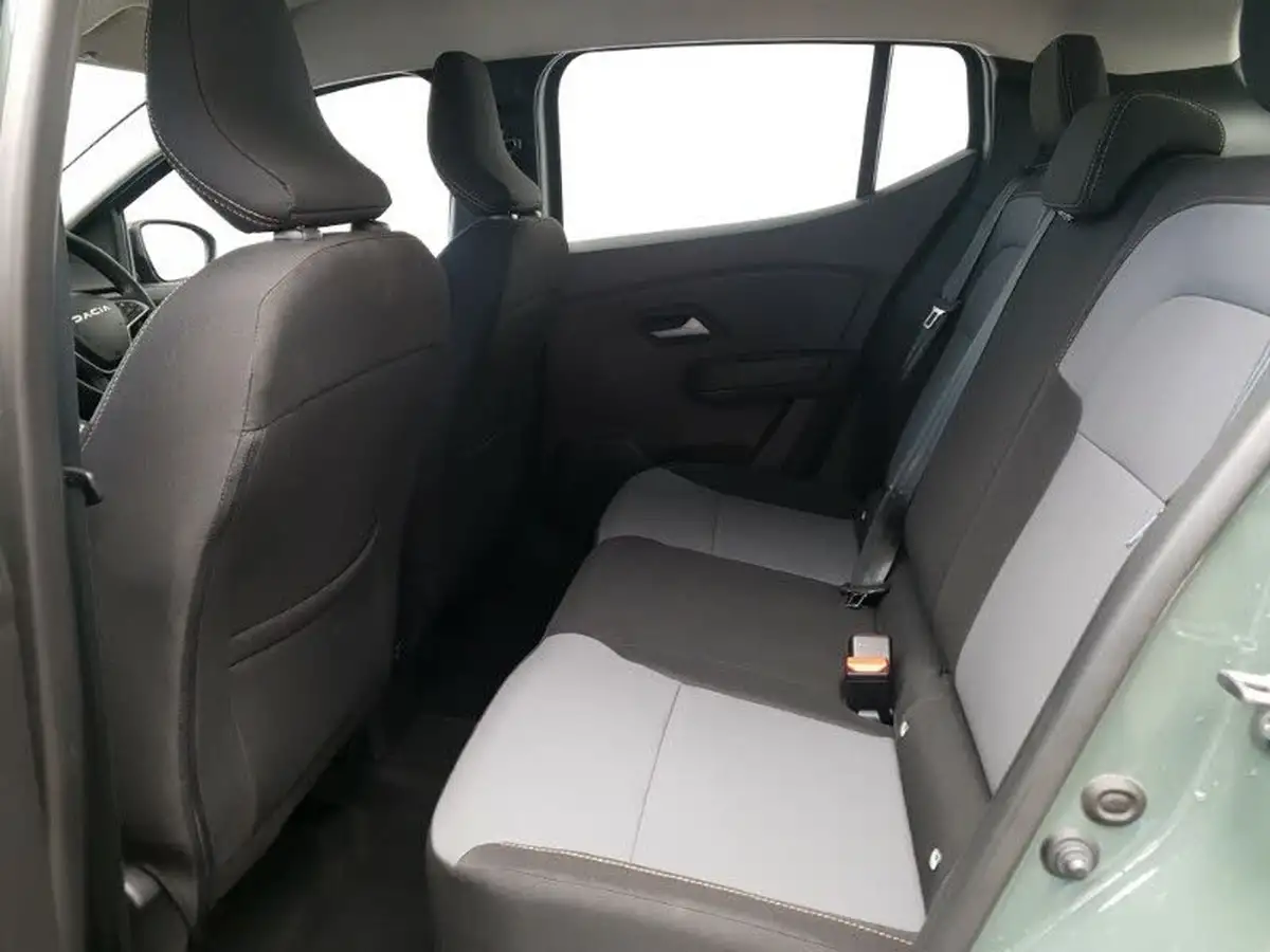 2024-dacia-sandero-stepway-10-tce-extreme-90bhp-big-5
