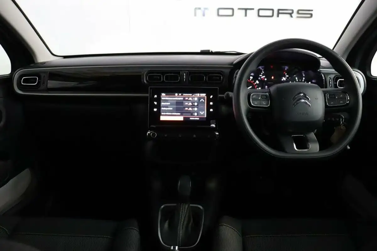 2023-citroen-c3-12-puretech-plus-110ps-eat6-big-1