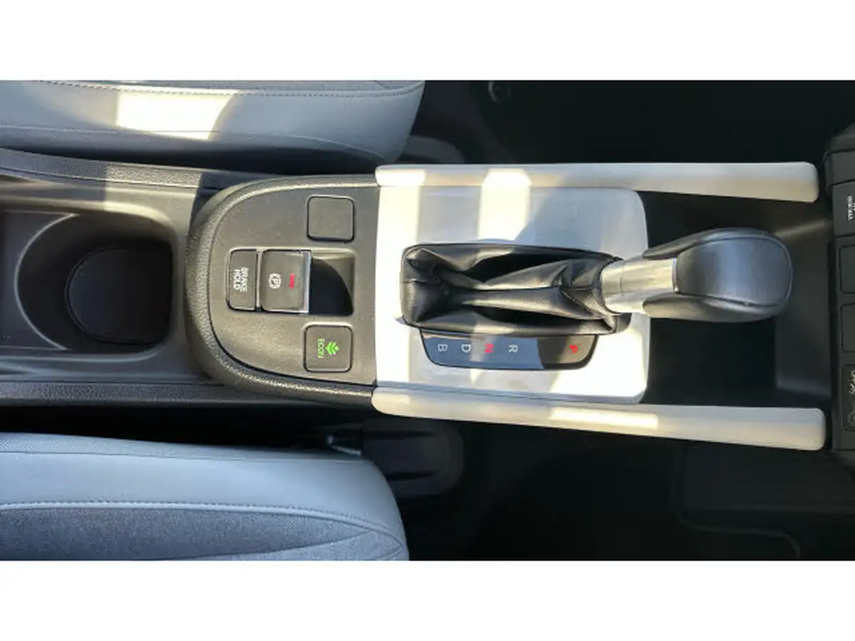2022-honda-jazz-15-i-mmd-ex-107ps-big-35
