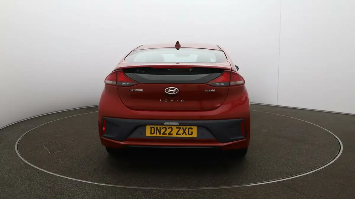 2022-hyundai-ioniq-16-gdi-premium-se-hybrid-big-56