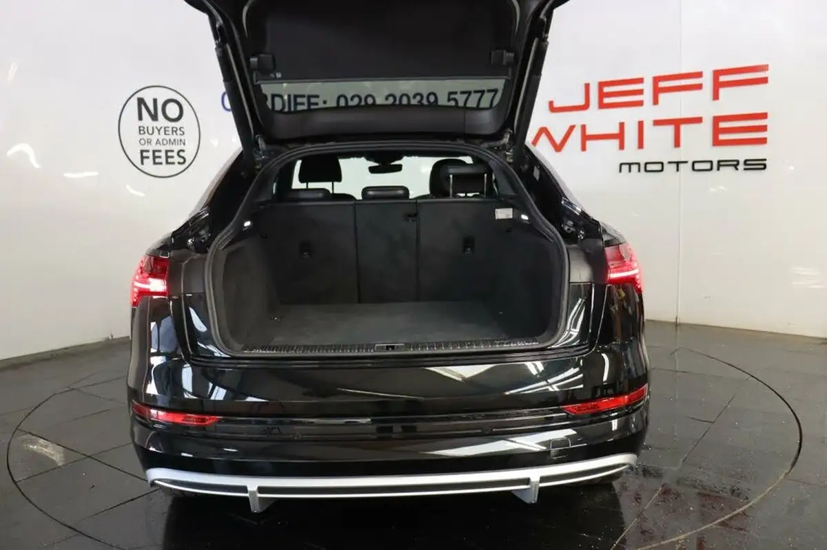 2020-audi-e-tron-55e-s-line-station-wagon-big-20
