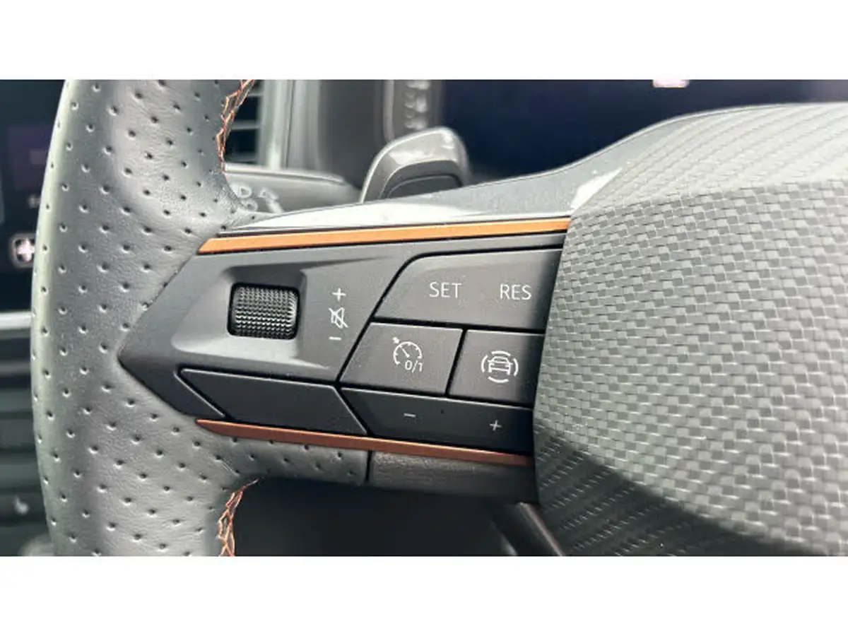 2024-cupra-ateca-15-ecotsi-v2-big-16