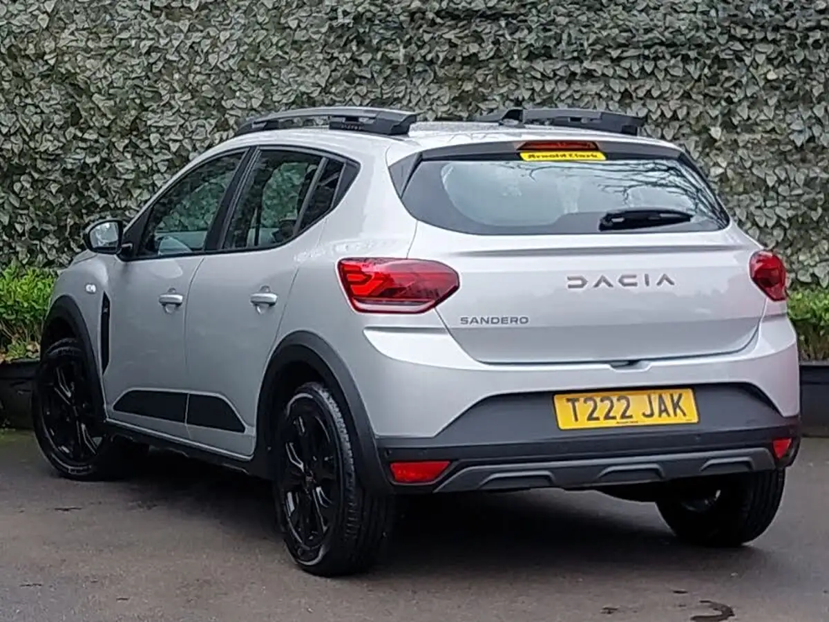2024-dacia-sandero-stepway-10-tce-extreme-90bhp-cvt-big-1