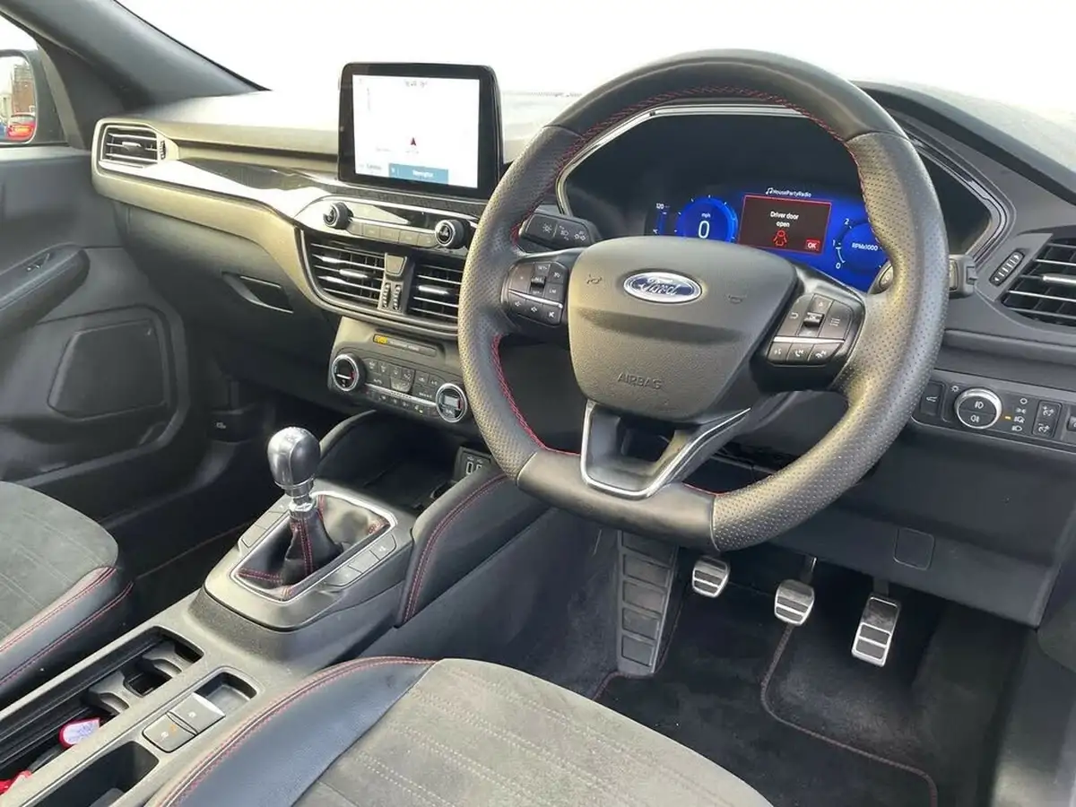 2022-ford-kuga-15-st-line-x-edition-big-4