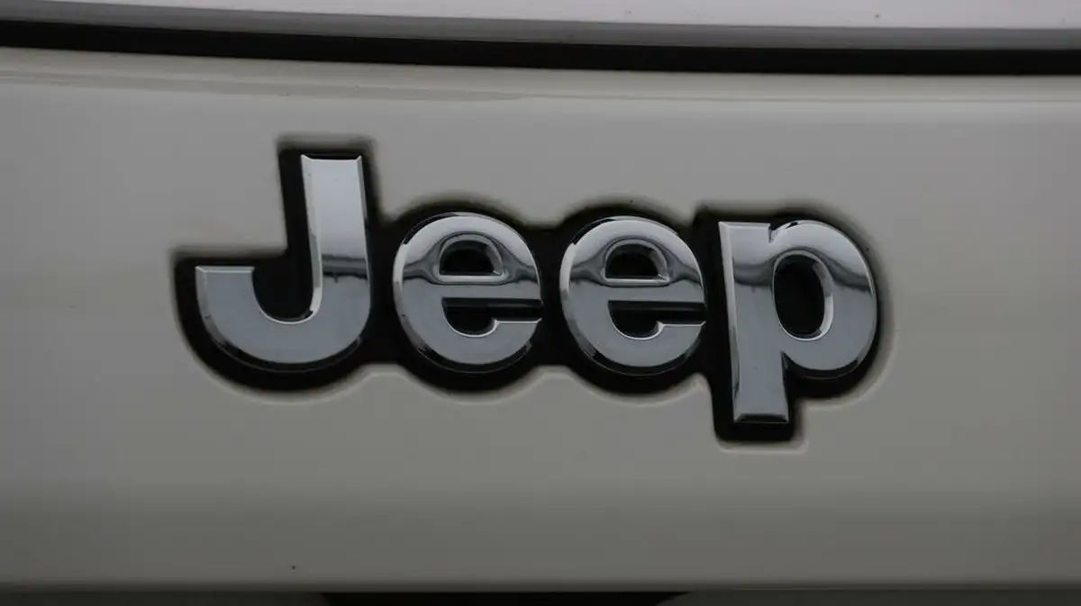 2018-jeep-compass-14-multiair-ii-limited-138bhp-big-23