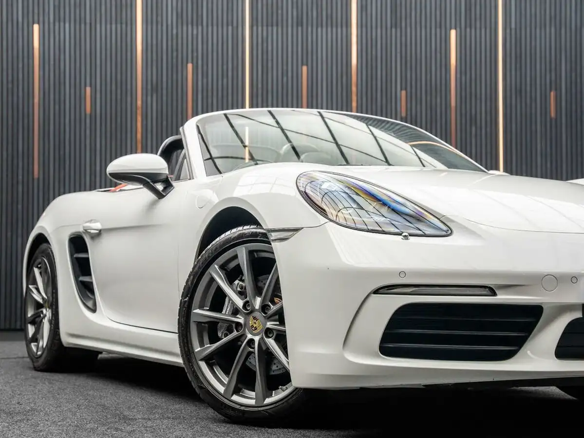 2016-porsche-boxster-718-20-boxster-pdk-big-11