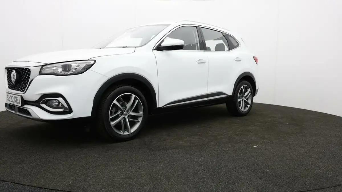 2022-mg-hs-15t-gdi-excite-162ps-dct-big-2