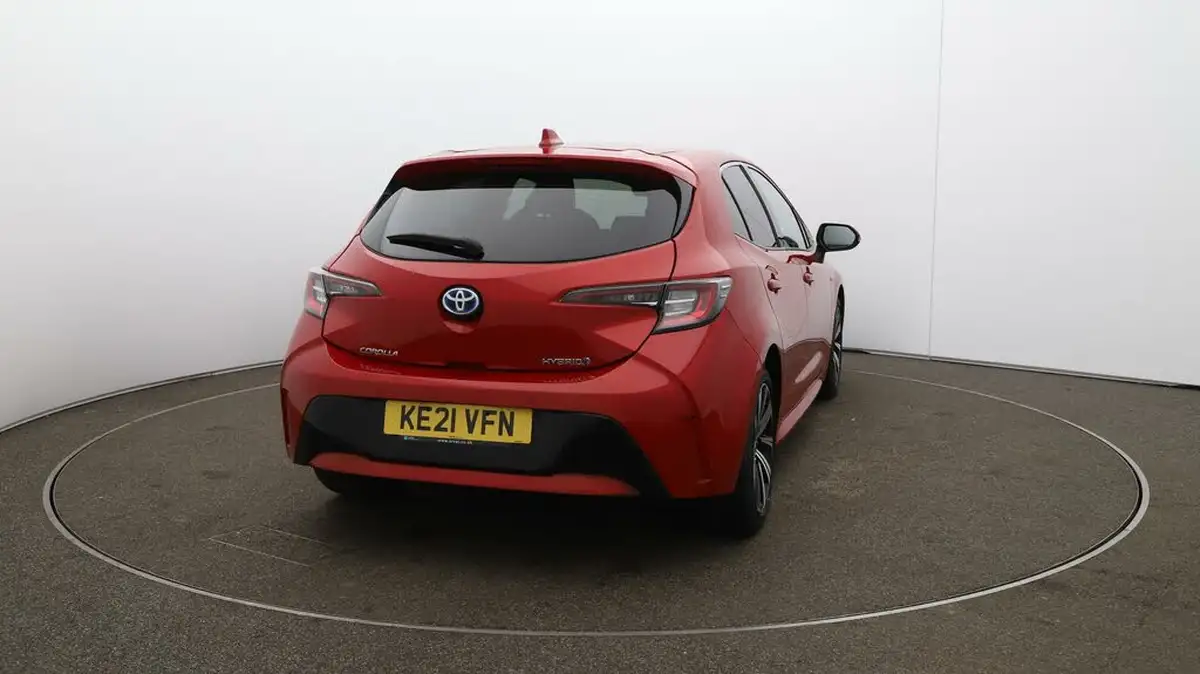 2021-toyota-corolla-18-vvt-i-design-spare-wheel-hatchback-5d-big-54