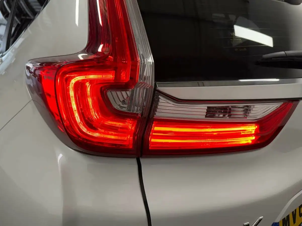 2019-honda-cr-v-20-i-mmd-se-4wd-big-52