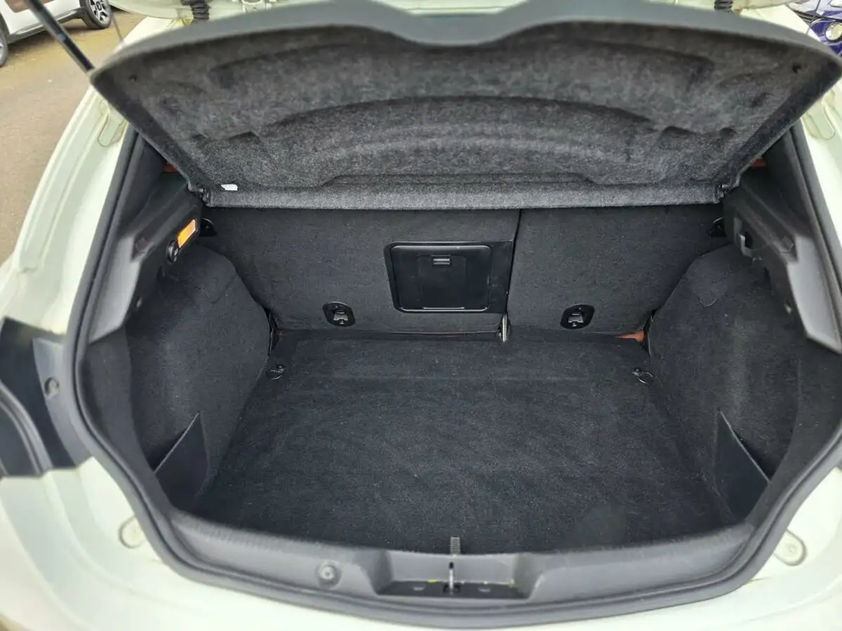 2015-alfa-romeo-giulietta-14-tb-exclusive-alfa-tct-big-34