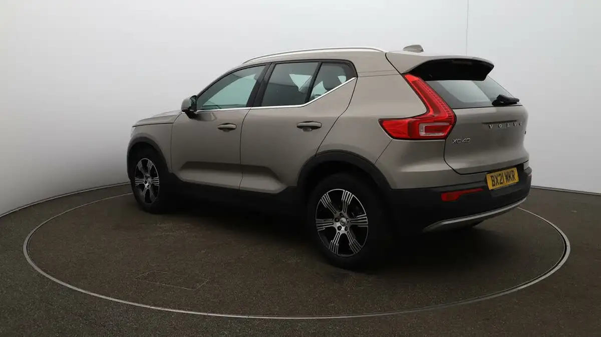 2021-volvo-xc40-15-t3-inscription-161bhp-auto-big-54