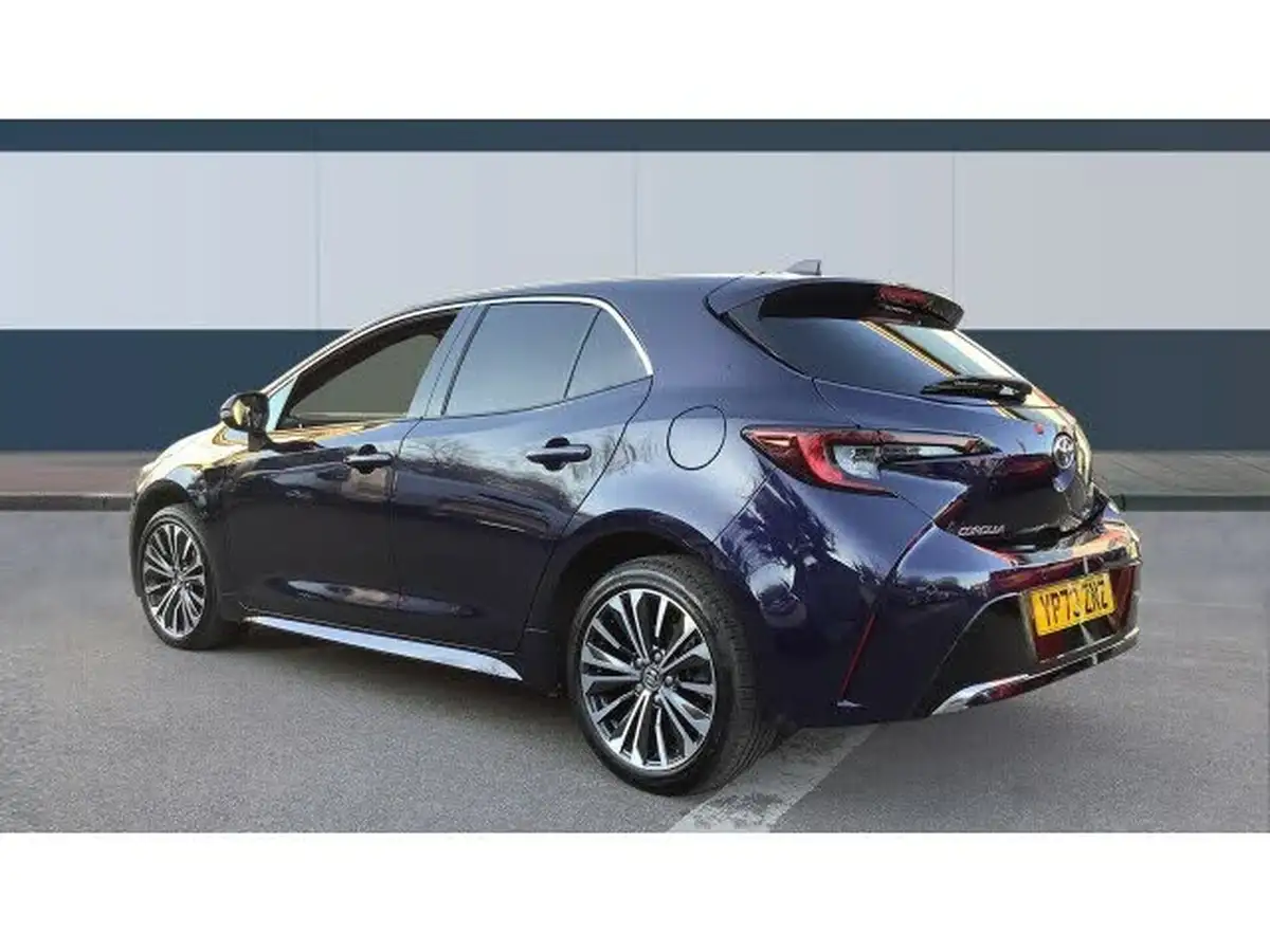 2023-toyota-corolla-18-vvt-i-design-138bhp-hatchback-5d-big-1
