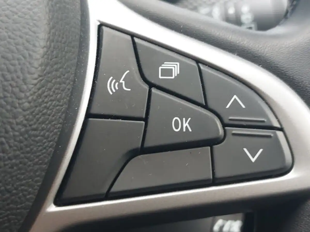 2023-dacia-sandero-stepway-10-tce-journey-90bhp-big-14