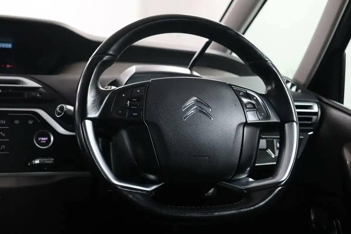 2018-citroen-grand-c4-spacetourer-15bluehdi-flair-eat8-big-42