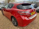 2013-lexus-ct-200h-18-f-sport-small-7