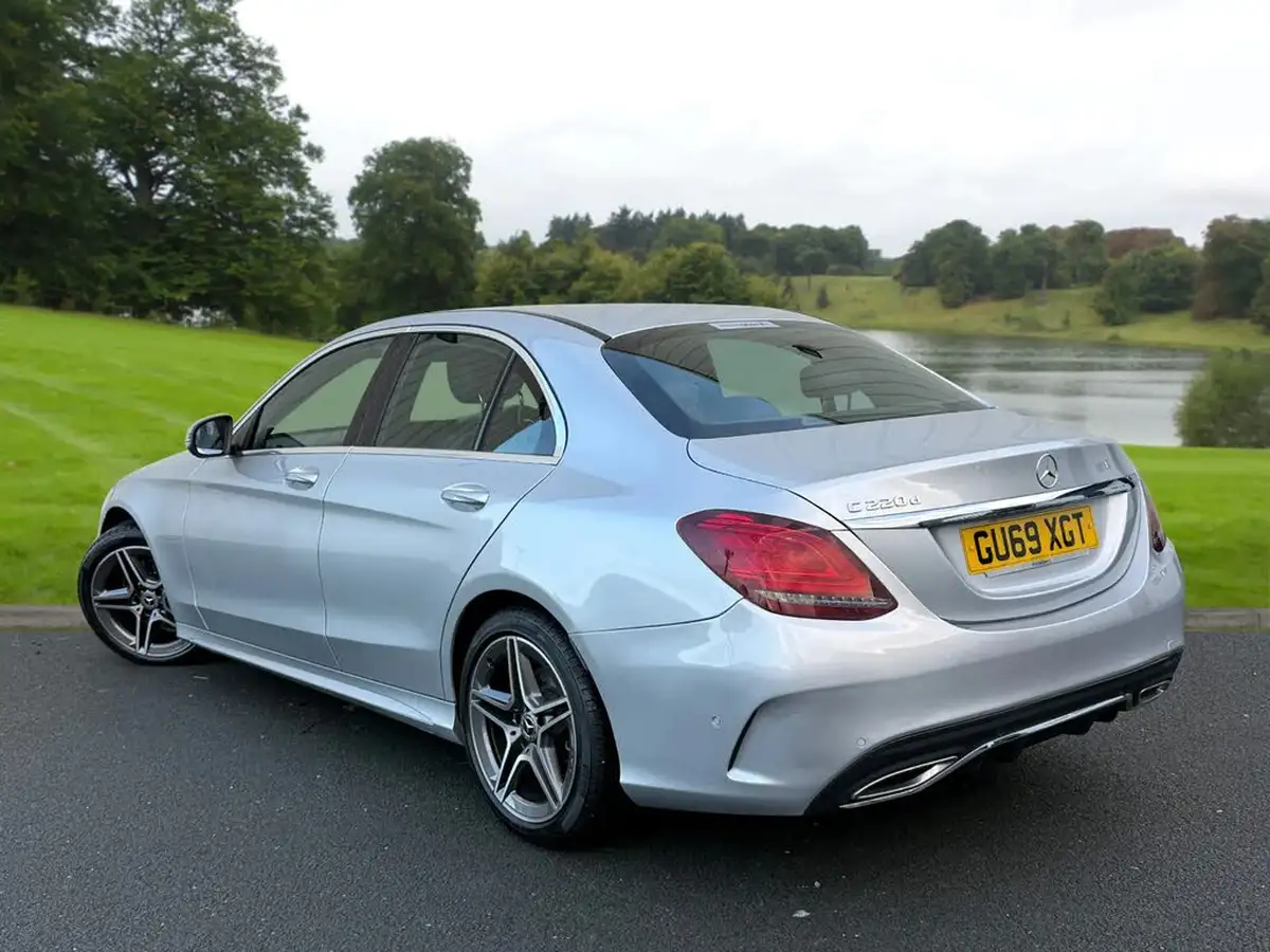 2019-mercedes-benz-c-class-20d-c220d-amg-line-premiumss-saloon-4d-big-2