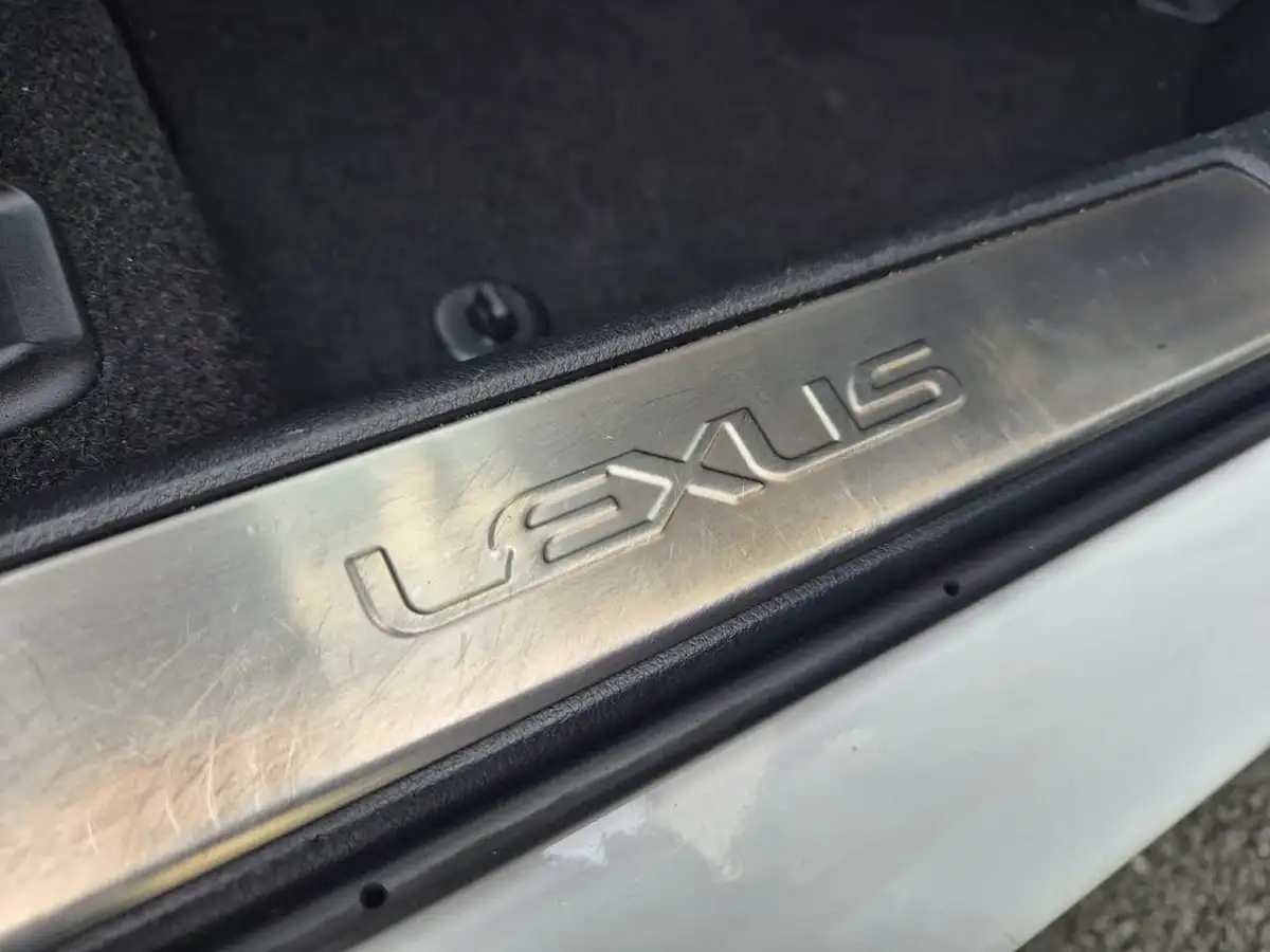 2019-lexus-ux-250h-20-f-sport-premium-plus-packsun-e-four-big-13