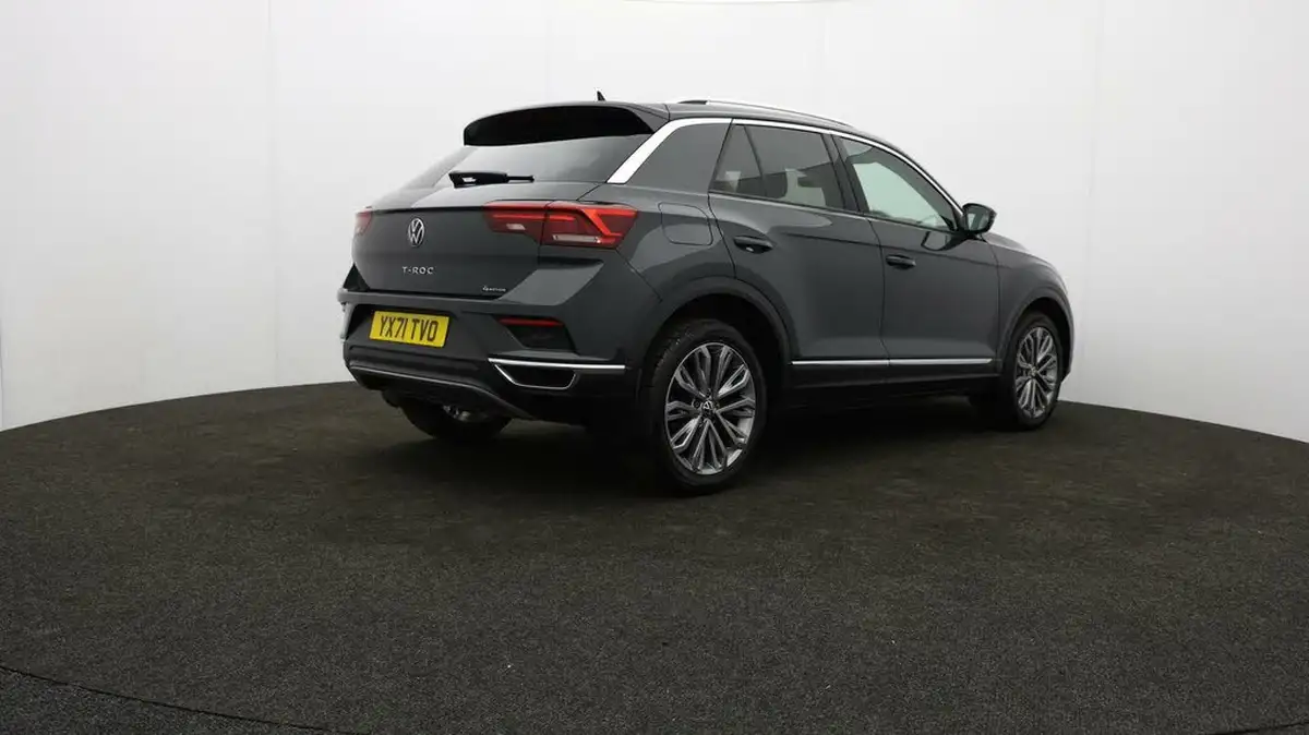 2021-volkswagen-t-roc-20-tsi-sel-big-25