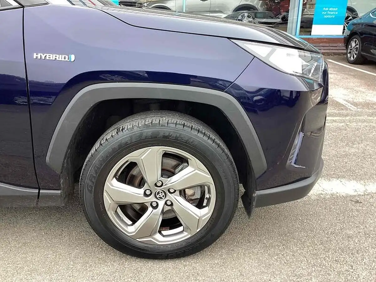 2019-toyota-rav4-25-vvt-i-design-215bhp-big-25