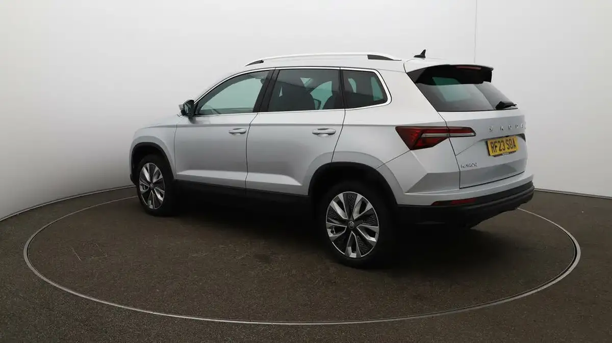 2023-skoda-karoq-15-tsi-se-l-dsg-big-61
