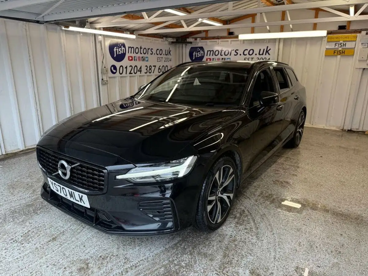 2020-volvo-v60-20-t6-r-design-big-22