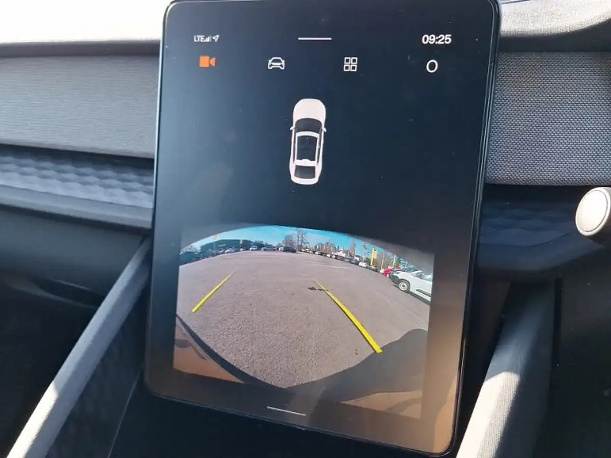 2022-polestar-polestar-2-e-ps2-300kw-long-dual-hatchback-big-10