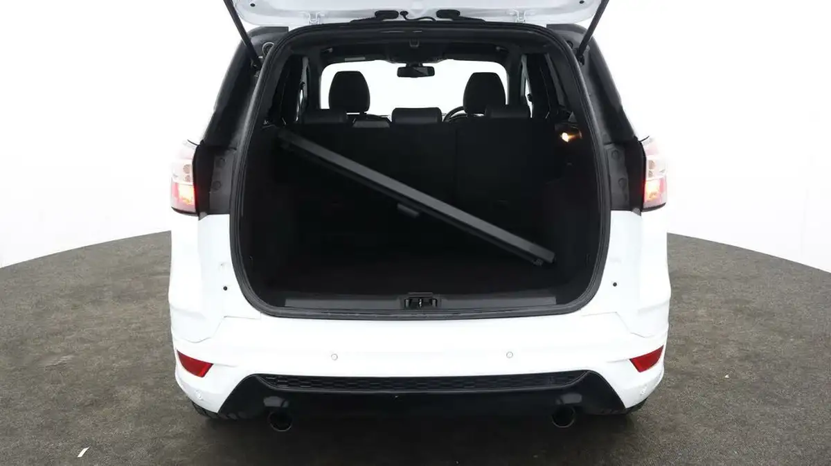2017-ford-kuga-15tdci-st-line-powershift-big-16