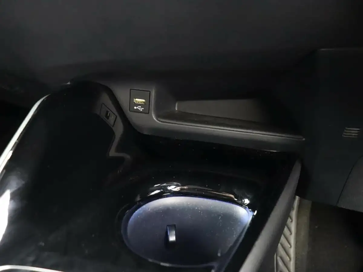 2020-toyota-c-hr-18-vvt-i-dynamic-big-29