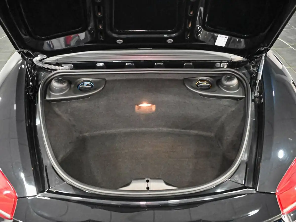 2016-porsche-boxster-27-black-edition-pdk-big-23