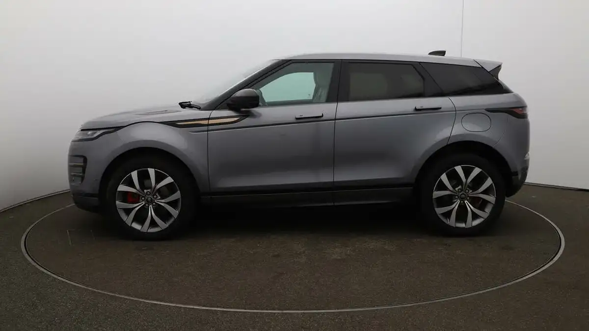 2021-land-rover-range-rover-evoque-15-p300e-autobiography-big-4