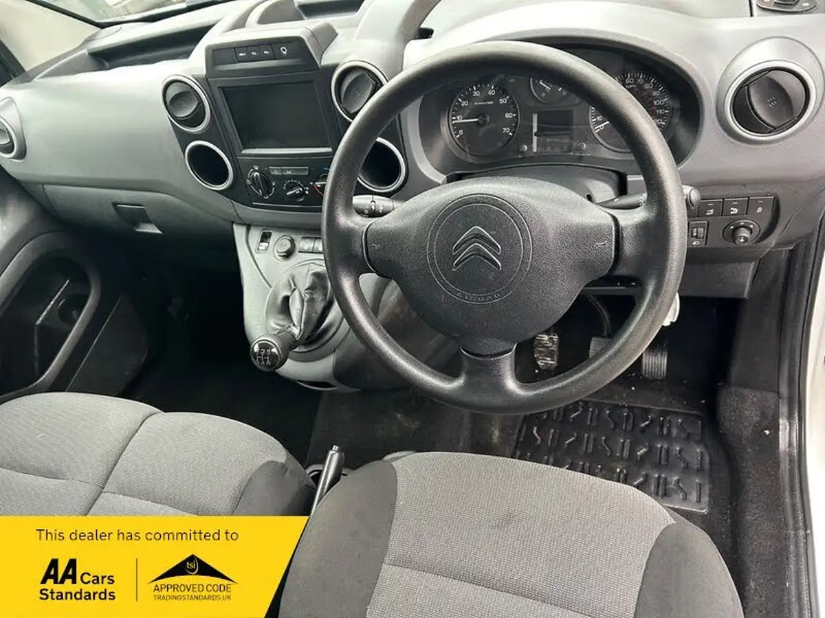 2017-citroen-berlingo-16td-l1625-enterprise-special-edition-16bluehdi-75eu6-panel-big-10
