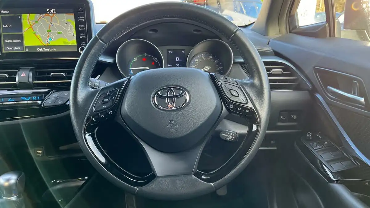 2021-toyota-c-hr-18-vvt-i-design-big-7
