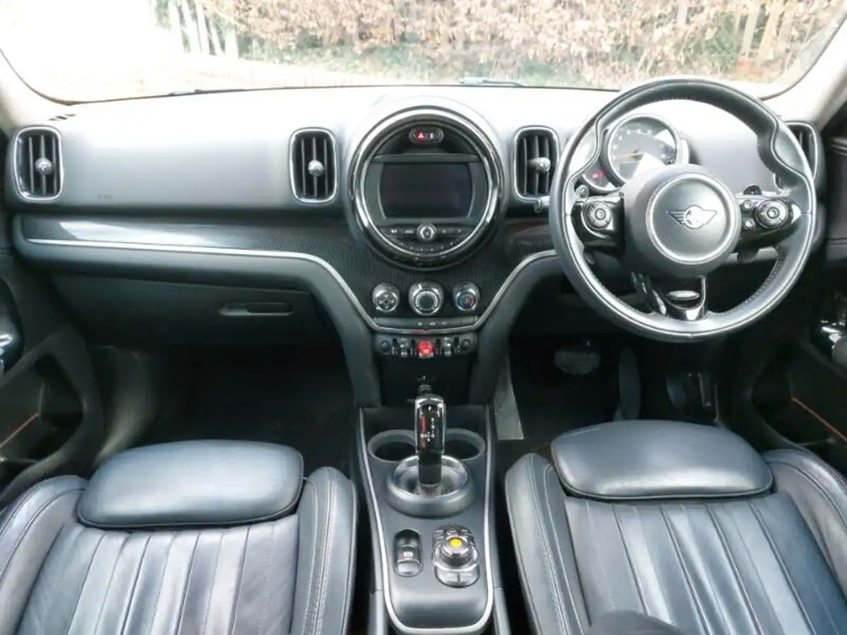 2019-mini-countryman-20-cooper-s-exclusive-auto-big-2