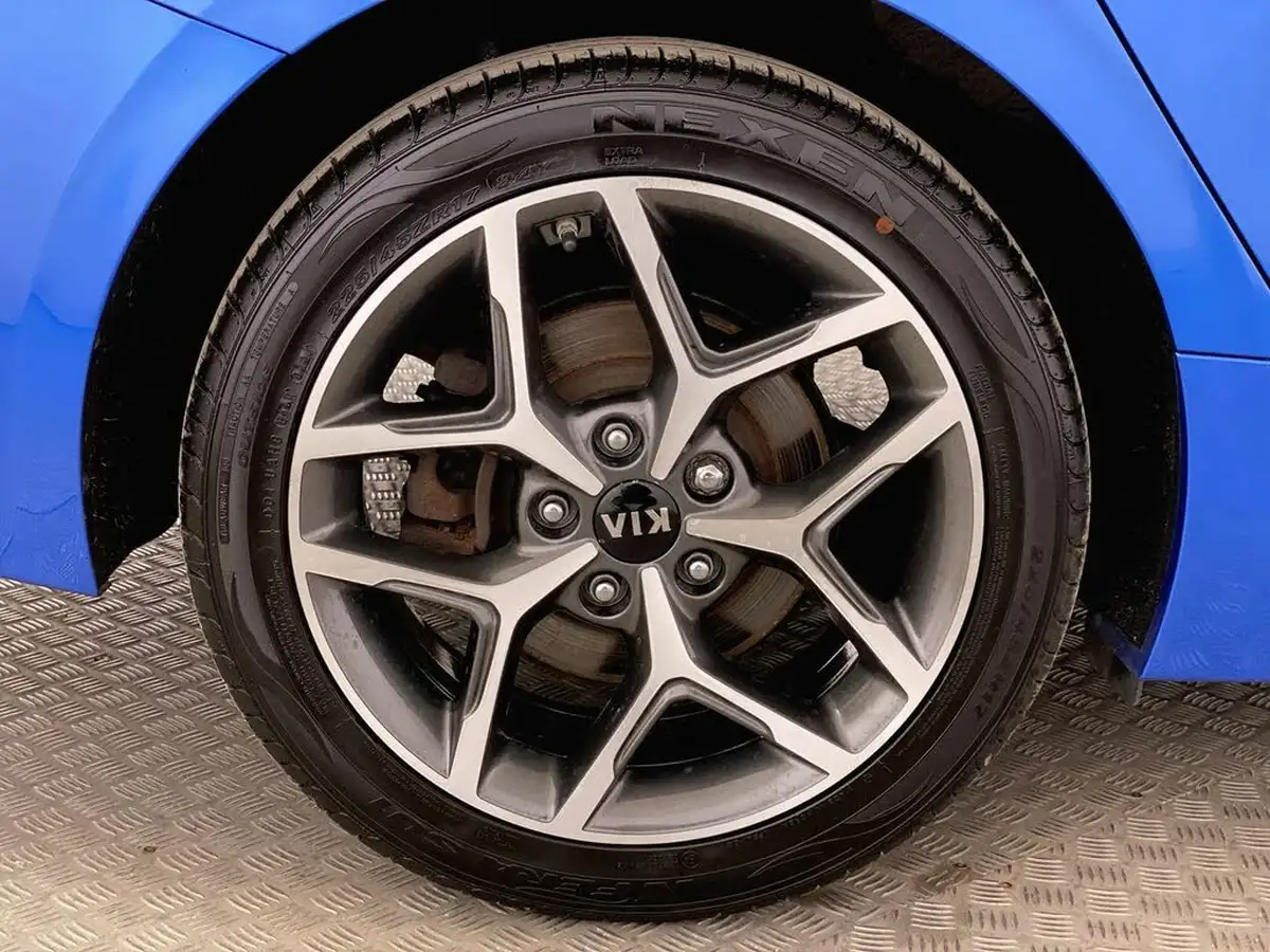 2020-kia-pro-ceed-14-t-gdi-gt-line-big-9