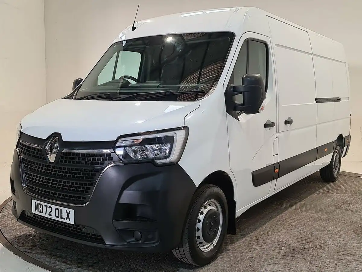 2022-renault-master-23dci-lm35-135-business-panel-big-8