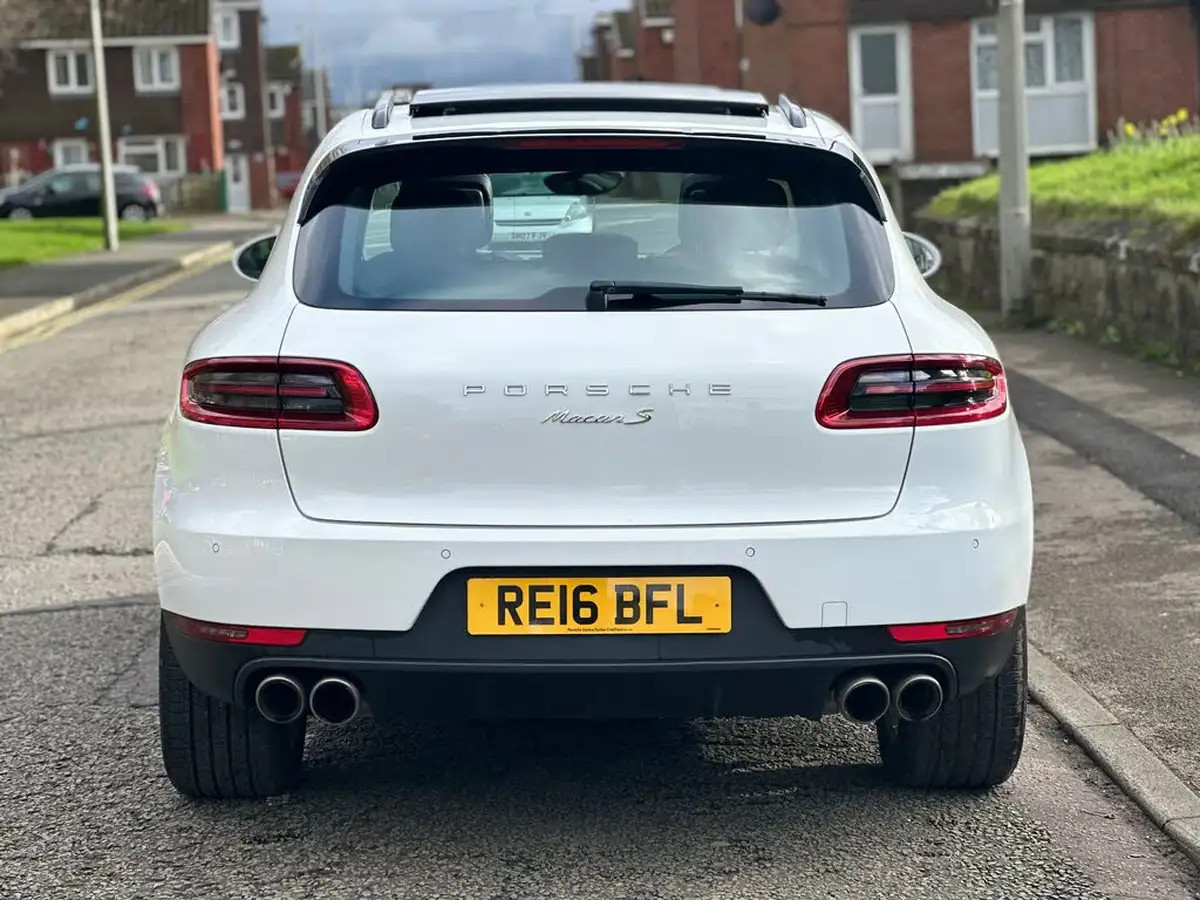 2016-porsche-macan-30td-s-big-7