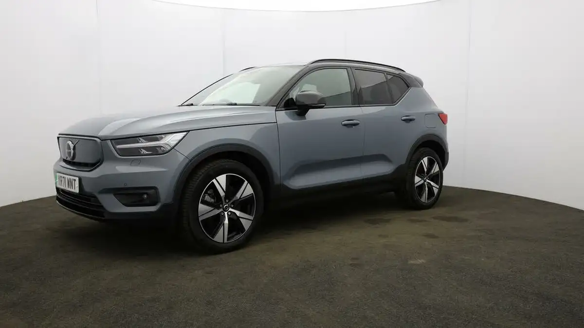 2021-volvo-xc40-e-twin-recharge-plus-big-2