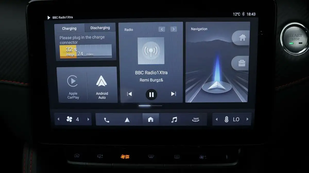 2023-mg-zs-suv-e-se-ev-156ps-long-range-big-11