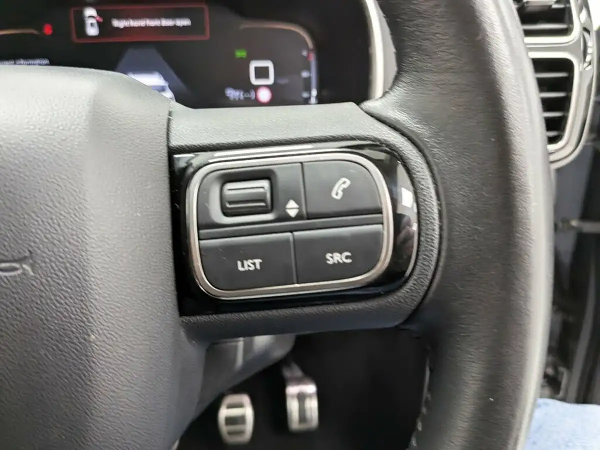 2019-citroen-c5-aircross-12-puretech-flair-plus-big-24