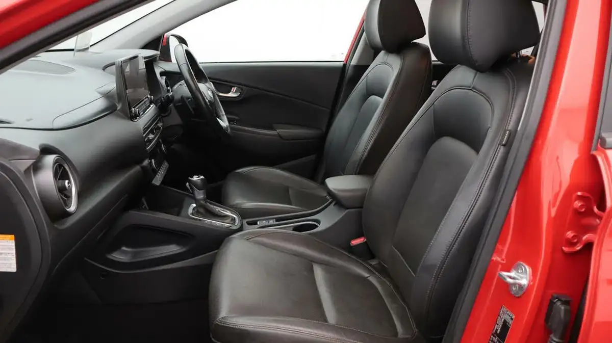 2021-hyundai-kona-16-gdi-ultimate-big-14