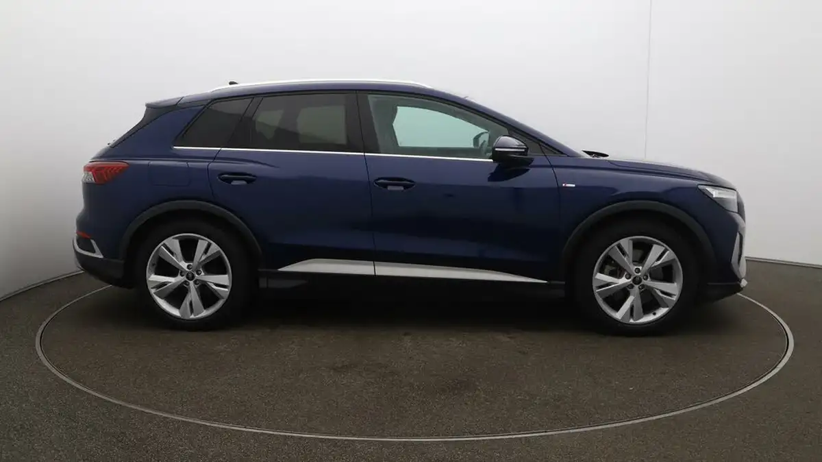 2023-audi-q4-e-tron-40e-s-line-station-wagon-big-49